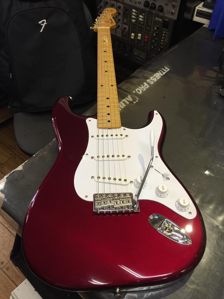Fender Japan ST57-TX Old Candy Apple Red