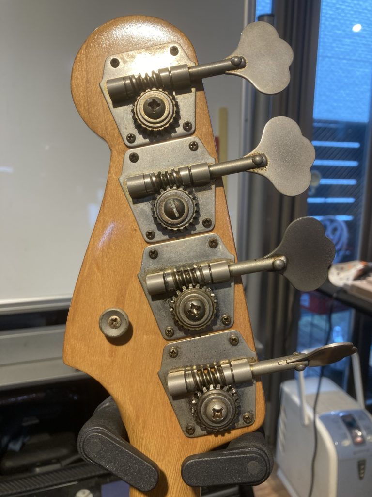 Fender 1962年製 JAZZ BASS-13